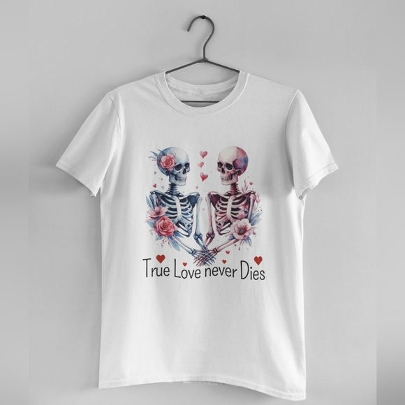 Nwt valentine's day graphic tee - Picture 1 of 1